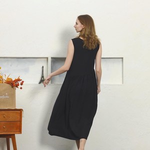 Premium Black O-Neck Sleeveless Linen Cotton Midi <b>Dress</b> <b>Loose</b> Fit Casual Summer <b>Dress</b> With Pockets - Product Image 1