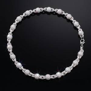 Cadena Cubana para Hombre Chapada en Oro Rosa de 18K con Diamantes Cultivados en Laboratorio y Eslabones Pavé - Product Image 2