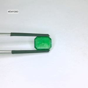 Émeraude zambienne de qualité 3A, pierre précieuse octogonale non montée, taille 10,20x7,90x4,40 mm, vert intense, 2,54 ct, pour la fabrication de bijoux sur mesure - Product Image 2