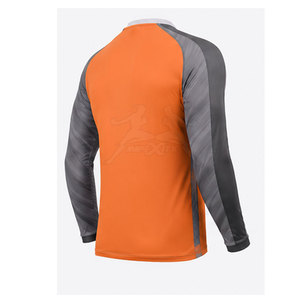 เสื้อกีฬาแขนราแกลนเกรดสูง เสื้อกีฬาแขนราแกลนพรีเมียม โครงสร้างทนทานและดีไซน์คุณภาพ - Product Image 4