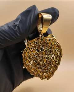 Colgante de Cabeza de León con Corona Hip Hop, Plata 925, Joyería Iced Out Bust Down, Diamante Moissanita VVS, Colgante de León Bicolor - Product Image 3