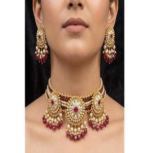 Collier ras du cou et boucles d'oreilles en laiton de qualité supérieure, style antique poli, avec pierres Jadau Kundan, collection pour mariage - Product Image 2