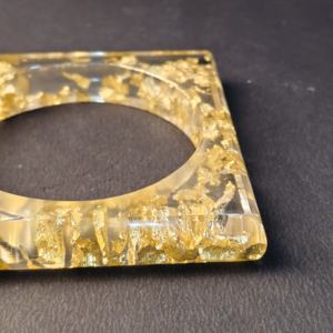 Bracelet de luxe en résine transparente avec feuille d'or 24 carats, forme carrée, brillant, en résine époxy claire, pour bijoux de mode, durable - Product Image 2