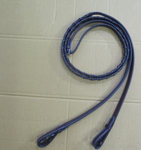 Rênes de cheval en cuir tressé artisanal de qualité supérieure, surpiqûres contrastées, équipement d'équitation durable, FAB International, rênes lacées - Product Image 1