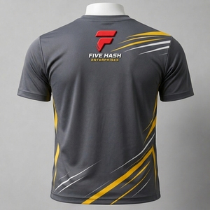 T-shirt homme de qualité, conçu pour un confort quotidien, avec un tissu doux, des coutures durables et un style contemporain décontracté. - Product Image 5
