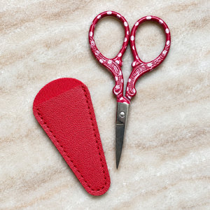 Tijeras de Bordado Multicolores con Hoja de Punta Afilada y Estuche Protector - Product Image 5