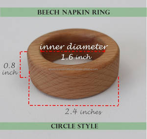 Los servilleteros de madera natural pulida mejoran su mesa con un encanto rústico y una textura orgánica cálida, reutilizable y elegante. - Product Image 2
