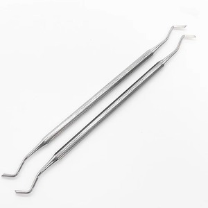 Dental Gingival Margin Trimmer Scaler Stainless Steel Knurled Grip Manual Periodontal Instrument Class I Silver - Product Image 2