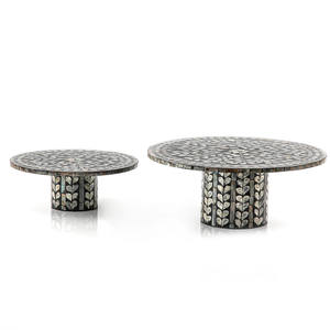 Maravilloso soporte para pastel de nácar, bandeja elevada de madera con mosaico oscuro y trufas gourmet para té de lujo - Product Image 1