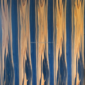 Panneau de contreplaqué décoratif en cèdre bleu teinté IRODORITAI, plaqué et recouvert d'uréthane, pour usage intérieur - Product Image 2