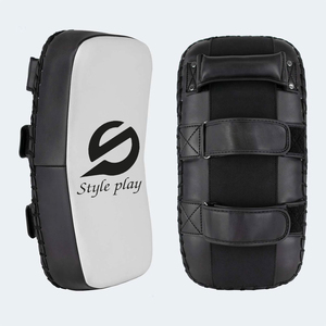 Cible de boxe pour entraînement d'arts martiaux, écologique, durable, respirante, bouclier de frappe, vente en gros, logo personnalisé, bouclier d'entraînement de kick-boxing - Product Image 1