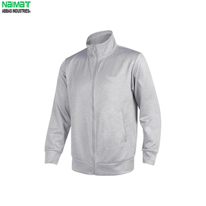 Conjunto Deportivo de Felpa Azul Claro Premium para Hombre - Conjunto de Dos Piezas con Sudadera con Capucha y Bolsillo Tipo Canguro - Product Image 6