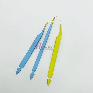 Pinzas de extensión de pestañas con recubrimiento en polvo, puntas chapadas en oro, herramientas y belleza de pestañas de alta demanda con nombre de marca personalizado - Product Image 4