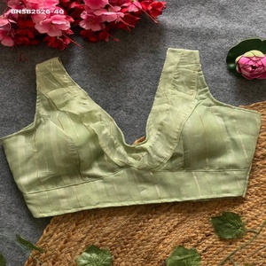 Colección de Blusas Sin Mangas y Acolchadas de Seda de Alta Calidad con Bordado y Patrón de Rayas Tejidas con Zari, Exportador de Moda Femenina - Product Image 1