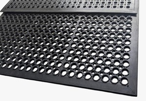Tapete de Drenaje Resistente y Antifatiga, Lavable, en Negro y Terracota, para Cocina de Restaurante, Hotel y Bar - Product Image 1