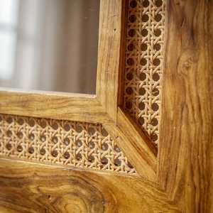 Handwoven Rattan Decorative <b>Mirror</b> and Photo Frame Bamboo Cane <b>Table</b> <b>top</b> Accent <b>Mirror</b> for Rustic Interiors Design - Product Image 4