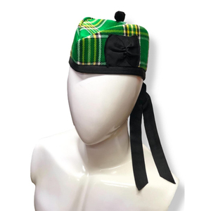 Gorra Glengarry Personalizada OEM en Verde Oscuro y Azul a Cuadros con Lazo de Pelo de Buey Negro y Colas de Cinta para Disfraz Escocés - Product Image 4