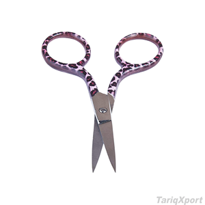 Ciseaux à cuticules en acier inoxydable de qualité supérieure avec lame courbée et design durable pour les soins des ongles - Product Image 2