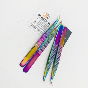Pince à cils professionnelle Diamond Grip Angle de 45 degrés Pointe pointue de 6.5mm Acier inoxydable durable pour les extensions de cils - Product Image 5
