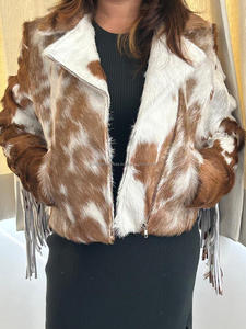 Último diseño 2025, chaqueta de cuero de vaca a la moda para mujer, chaqueta de motorista con cuello vuelto de alta calidad - Product Image 3