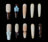 Ongles press-on professionnels faits main sur mesure, art 3D, qualité salon, application facile, fournisseur en gros, prix compétitif