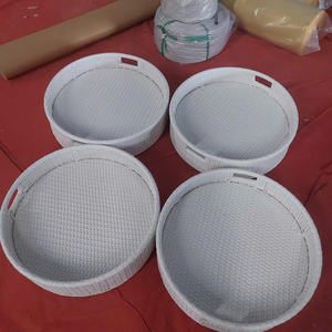 Plateau flottant en rotin, fabriqué à la main à partir de matériaux naturels, conçu pour une utilisation en piscine, pour le service dans les spas et la décoration des centres de villégiature. - Product Image 2