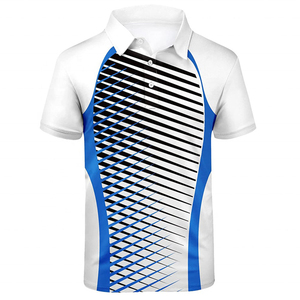 Polo haut de gamme avec motifs brodés, design par sublimation et éléments imprimés à l'écran - Product Image 3