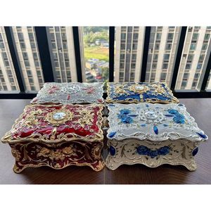 Cofanetto Portagioie in Metallo Stile Pastorale Rosa, Vassoio Vintage per Gioielli e Gemme, Contenitore per Tesori e Souvenir, Scatola Regalo per Ragazze - Product Image 3