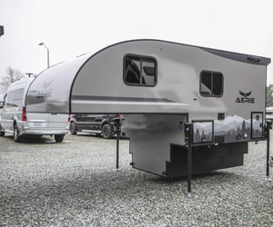 Autocaravanas de Lujo Usadas 2024 2025 Soaring E-A-G-L-E Campers A-E-A-R-I-E 8.0 Económicas y Listas para Enviar - Product Image 3
