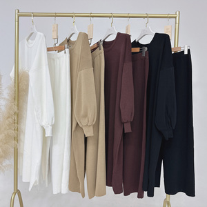 Ropa Islámica de Invierno, Abaya de Tela de Punto, Conjunto de 2 Piezas, Top y Pantalones, para Mujeres Musulmanas Tradicionales - Product Image 4