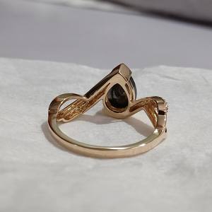 Anillo de banda cruzada con gema de moissanita negra talla pera para mujer, de plata 925 original con baño de oro amarillo, regalo fino para parejas - Product Image 5