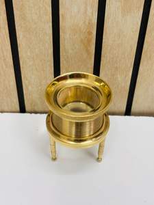 Lupa de Sobremesa de Latón Macizo de 1.5 Pulgadas con Soporte |   Lupa de Escritorio de Latón Resistente - Product Image 2