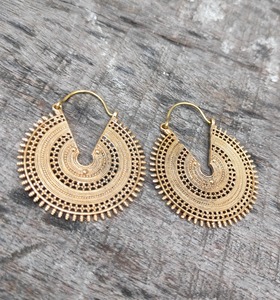 Pendientes de Latón de Diseño Plano, Estilo Moderno, Color Sólido, Artículo de Venta al Por Mayor de Fábrica, Pendientes de Latón Personalizados - Product Image 4