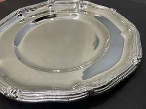 Assiettes décoratives en argent de 25 cm pour servir les aliments, fournitures de restaurant, assiettes en laiton réutilisables, dernières créations - Product Image 5