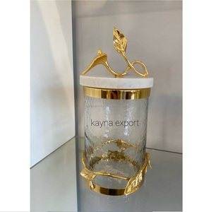 Bote decorativo de lujo con plataforma dorada, nuevo diseño de hoja con tapa de metal martillado de vidrio, a la venta - Product Image 5