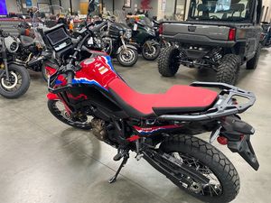 Último Modelo en Venta, Gran Oferta, Nueva AFRICA TWIN DCT 2024, Lista para Enviar Ahora - Product Image 2