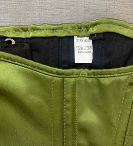 Corsé Moldeador Sin Costuras Transpirable Verde al por Mayor de Fábrica con Doble Varillaje de Acero para Vestido de Novia, Control Medio, Satén - Product Image 4