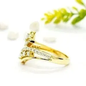 Anillo de Compromiso y Boda Vintage para Mujer con Moissanita Real de Corte Brillante Redondo de 2 Quilates, Chapado en Plata de Ley - Product Image 4