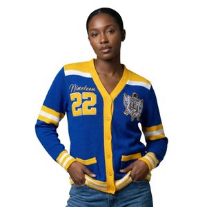 เสื้อคาร์ดิแกนไหมพรม Sigma Gamma Rho สำหรับทุกเพศ เสื้อผ้าชมรมกรีก งานถักคุณภาพพรีเมียม ติดกระดุมด้านหน้า ให้ความอบอุ่น สวมใส่สบาย เหมาะสำหรับนักศึกษา - Product Image 1