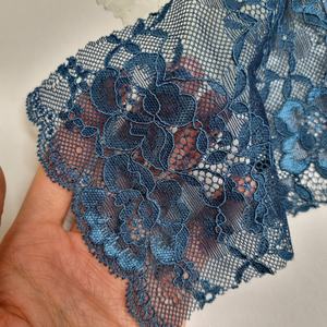 Tela de Encaje Elástico Floral de 17.5 cm, Ligera y Personalizable, Encaje de Nailon y Elastano con Borde Festoneado para Lencería y Vestidos de Novia - Product Image 6