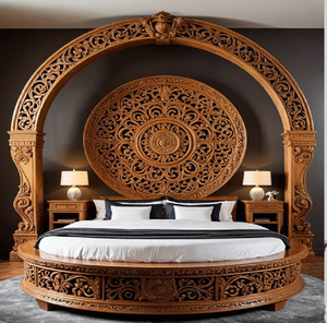 Exquisita cama redonda de madera con un magnífico fondo tallado con un mandala circular, disponible a precios de mayorista. - Product Image 1