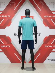 Conjunto de camiseta de fútbol personalizada, tela transpirable de secado rápido, uniforme de equipo con pantalones cortos, impresión por sublimación, logotipo OEM disponible. - Product Image 4