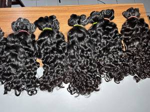 Extensions de cheveux indiens bouclés très demandées, 100 % cheveux humains indiens, provenant d'un seul donneur, lots de 100 grammes - Product Image 3