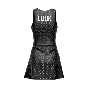Ensemble de tennis personnalisé pour femme, collection printemps/été, robe athlétique sans manches avec logo frontal, séchage rapide, évacuation de l'humidité, respirant - Product Image 6