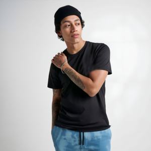 Camiseta de algodón negra para hombre, informal, de manga corta, básica, transpirable, estilo urbano, lisa, con logotipo personalizado, al por mayor - Product Image 2