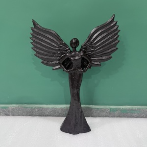 Sculptures de fées modernes en aluminium pour la décoration de table, idéales pour les anniversaires et les mariages - Product Image 5