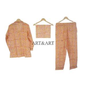 ชุดนอนผ้าฝ้ายพิมพ์ลายดอกไม้ทำมือจากอินเดียสำหรับผู้หญิง ชุดลำลองสวยหรูสำหรับเดินเล่นตอนเช้า เหมาะสำหรับฤดูร้อน ฤดูใบไม้ร่วง และฤดูใบไม้ผลิ - Product Image 4