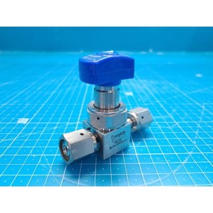 Swagelok 6LVV-DPFR4-P1 Membran-Druckregler Gebraucht Als Ist-Wesenheit Bestimmte Halbleitergeräte-Ersatzteile - Product Image 2