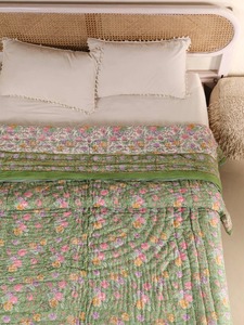 Juego de Ropa de Cama Tradicional con Estampado Floral, Verde, de Algodón, Hecho a Mano, para Todas las Temporadas - Product Image 4