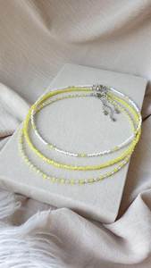 Collar de Cuentas de Cristal con Diseño de Flor de Cerezo y Margarita, Gargantilla de Cuentas Transparentes Blancas y Rojas, Joyería Floral para Mujer, Accesorios de Verano - Product Image 5